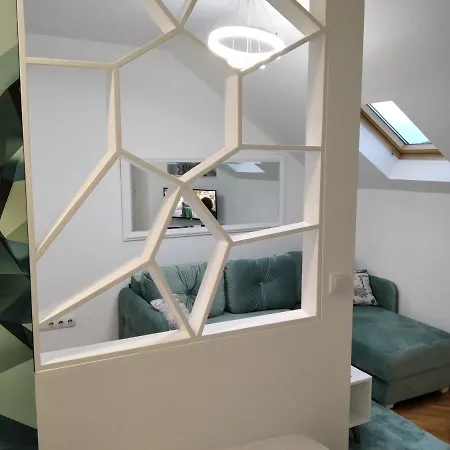 Lana Apartment *